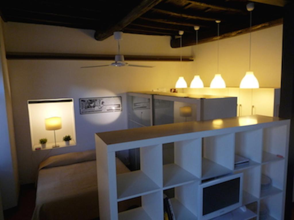 דירות רומא Cosy Trastevere חדר תמונה